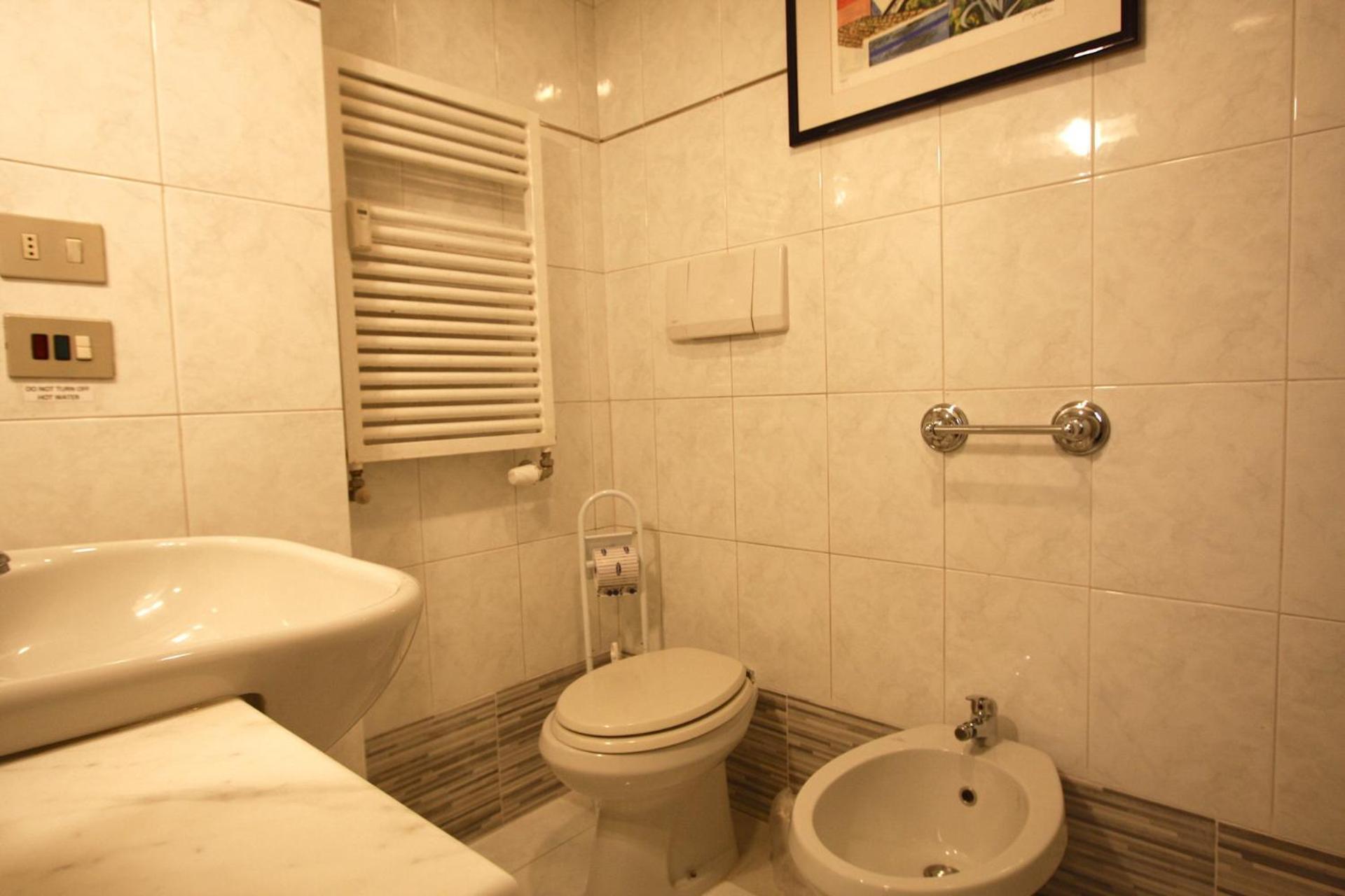 Apartment Floor In Campo De Fiori